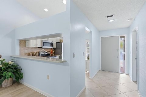 Casa en venta en Sarasota, Florida, 2 dormitorios, 98.85 m2 № 2199156 - foto 9