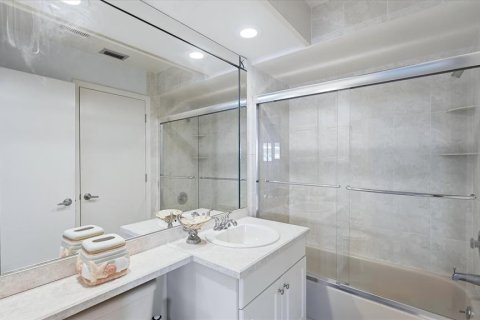 Casa en venta en Sarasota, Florida, 2 dormitorios, 98.85 m2 № 2199156 - foto 22