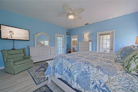 House in Englewood, Florida 3 bedrooms, 153.38 sq.m. № 1557076 - photo 14