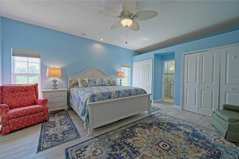 House in Englewood, Florida 3 bedrooms, 153.38 sq.m. № 1557076 - photo 12