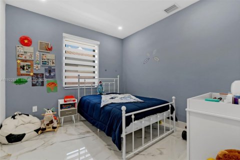 Villa ou maison à vendre à Homestead, Floride: 4 chambres, 176.05 m2 № 1977168 - photo 27