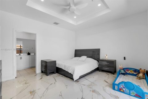 Villa ou maison à vendre à Homestead, Floride: 4 chambres, 176.05 m2 № 1977168 - photo 19