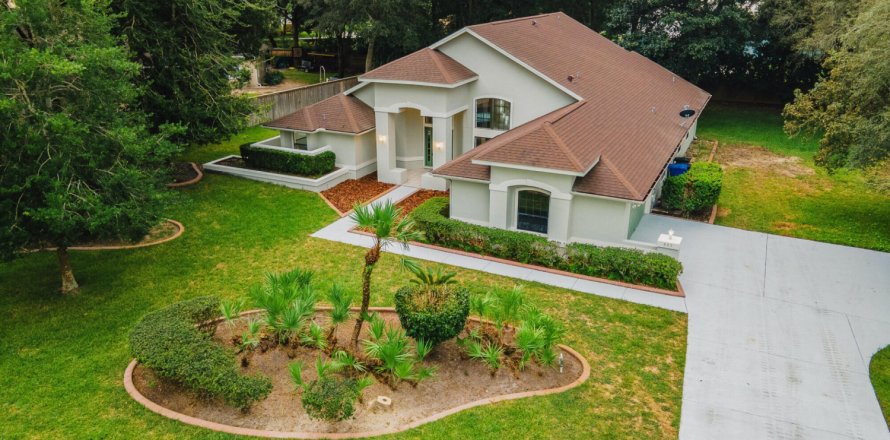 House in Saint Augustine, Florida 4 bedrooms, 224.27 sq.m. № 865788