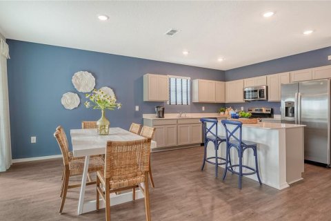 House in Parrish, Florida 4 bedrooms, 168.8 sq.m. № 1778866 - photo 6