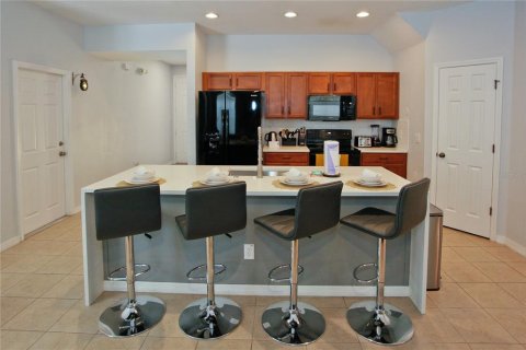 Casa en venta en Kissimmee, Florida, 4 dormitorios, 191.47 m2 № 1900724 - foto 10