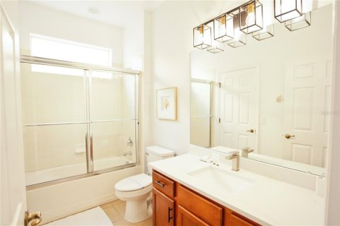 Casa en venta en Kissimmee, Florida, 4 dormitorios, 191.47 m2 № 1900724 - foto 23