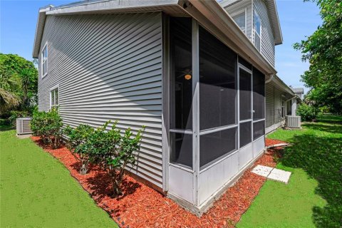 Townhouse in Port Orange, Florida 3 bedrooms, 134.99 sq.m. № 1750797 - photo 30