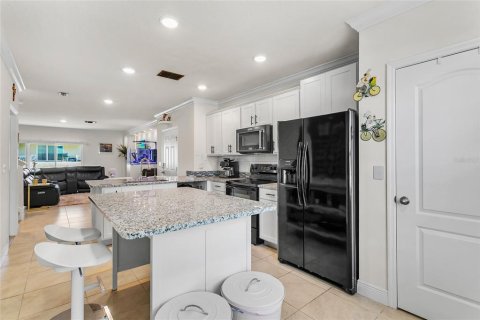 Townhouse in Kissimmee, Florida 3 bedrooms, 155.52 sq.m. № 1630266 - photo 10