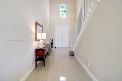 Casa en alquiler en Weston, Florida, 5 dormitorios, 270.35 m2 № 1882542 - foto 6