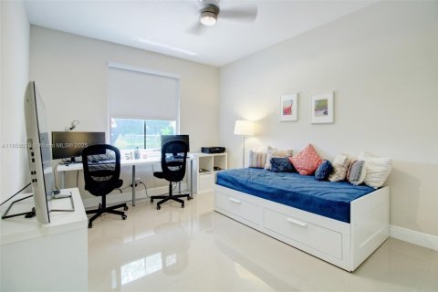 Casa en alquiler en Weston, Florida, 5 dormitorios, 270.35 m2 № 1882542 - foto 20