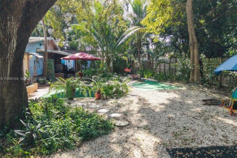 Immobilier commercial à vendre à Miami, Floride: 203.83 m2 № 2002445 - photo 4