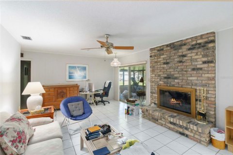 Casa en venta en Orlando, Florida, 3 dormitorios, 179.49 m2 № 1840141 - foto 5