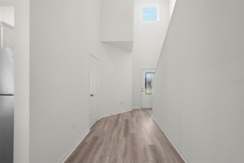 Купить виллу или дом в Эстатула, Флорида 13 комнат, 228.63м2, № 2352296 - фото 11