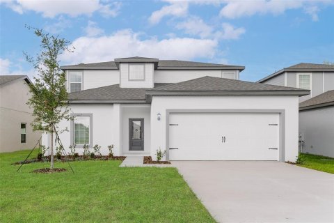 House in Astatula, Florida 5 bedrooms, 228.63 sq.m. № 2352296