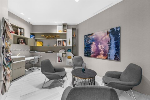 Condo in Miami Beach, Florida, 2 bedrooms  № 1694058 - photo 21