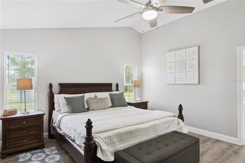 House in New Smyrna Beach, Florida 3 bedrooms, 170.38 sq.m. № 1835862 - photo 18