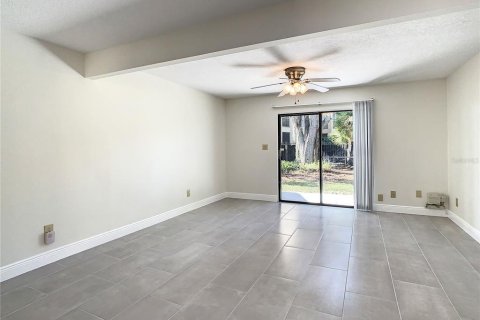Townhouse in Tampa, Florida 2 bedrooms, 90.49 sq.m. № 1810595 - photo 18