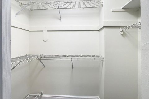 Townhouse in Tampa, Florida 2 bedrooms, 90.49 sq.m. № 1810595 - photo 30