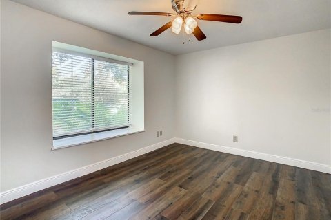 Townhouse in Tampa, Florida 2 bedrooms, 90.49 sq.m. № 1810595 - photo 29