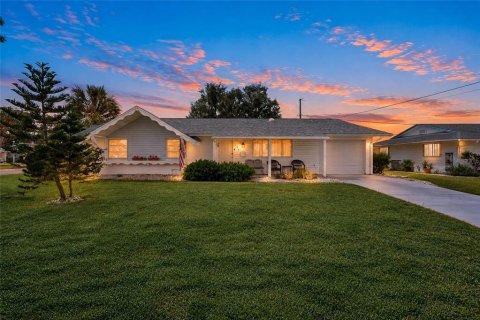 Casa en Sun City Center, Florida 3 dormitorios, 141.03 m2 № 2351468