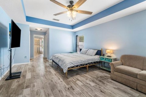 House in Port St. Lucie, Florida 4 bedrooms, 209.4 sq.m. № 2081971 - photo 15