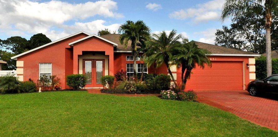 House in Port St. Lucie, Florida 4 bedrooms, 209.4 sq.m. № 2081971