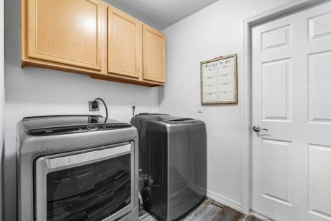 House in Port St. Lucie, Florida 4 bedrooms, 209.4 sq.m. № 2081971 - photo 23