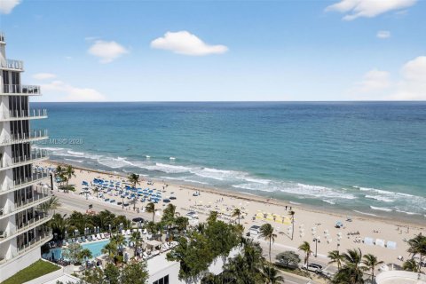 Hôtel, hôtellerie à vendre à Fort Lauderdale, Floride: 1 chambre, 49.52 m2 № 2078933 - photo 27