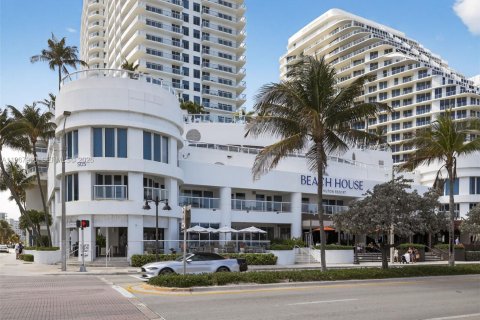 Hôtel, hôtellerie à vendre à Fort Lauderdale, Floride: 1 chambre, 49.52 m2 № 2078933 - photo 29