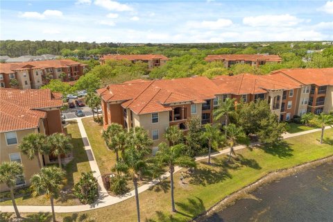Condominio en venta en Orlando, Florida, 2 dormitorios, 111.95 m2 № 1609739 - foto 3