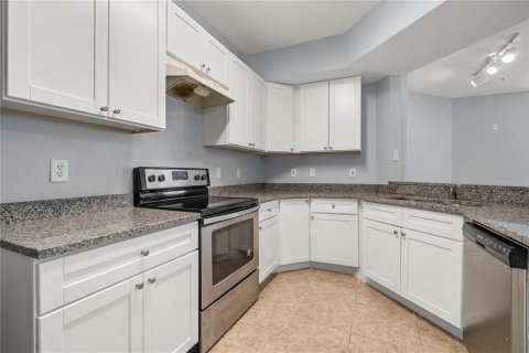 Condominio en venta en Orlando, Florida, 2 dormitorios, 111.95 m2 № 1609739 - foto 6