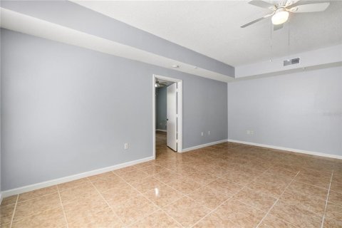 Condominio en venta en Orlando, Florida, 2 dormitorios, 111.95 m2 № 1609739 - foto 10