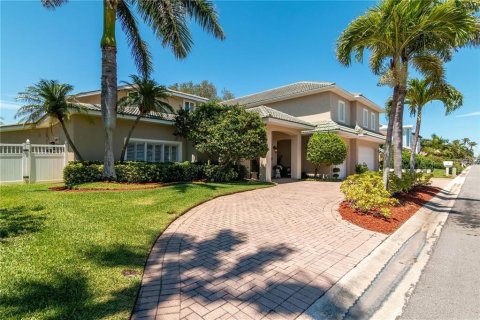 Land in Treasure Island, Florida № 1789728 - photo 2