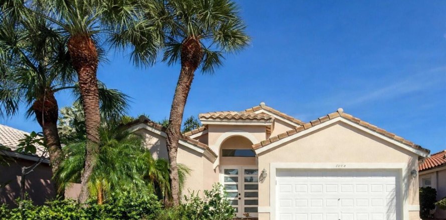 Villa ou maison à Boynton Beach, Floride 2 chambres, 201.04 m2 № 2435481