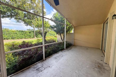 Villa ou maison à vendre à Boynton Beach, Floride: 2 chambres, 201.04 m2 № 2435481 - photo 21