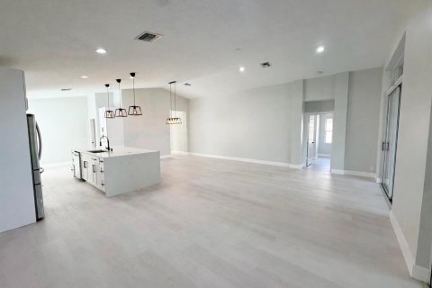 Villa ou maison à vendre à Boynton Beach, Floride: 2 chambres, 201.04 m2 № 2435481 - photo 18