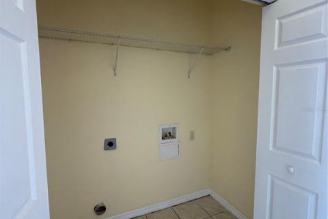 Adosado en alquiler en Winter Haven, Florida, 3 dormitorios, 154.59 m2 № 1870636 - foto 8