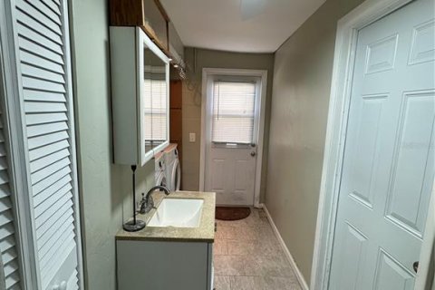 House in Hudson, Florida 2 bedrooms, 127.93 sq.m. № 1735113 - photo 25