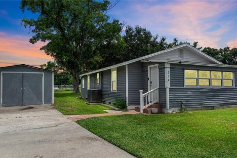 Casa en Polk City, Florida 2 dormitorios, 72.46 m2 № 2303211