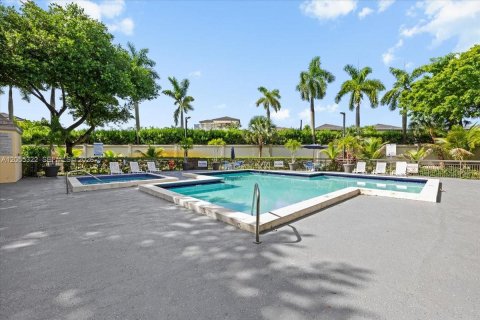 Copropriété à louer à Doral, Floride: 2 chambres, 96.25 m2 № 2171776 - photo 21