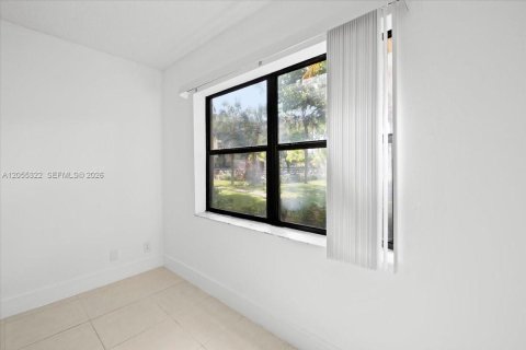 Copropriété à louer à Doral, Floride: 2 chambres, 96.25 m2 № 2171776 - photo 16