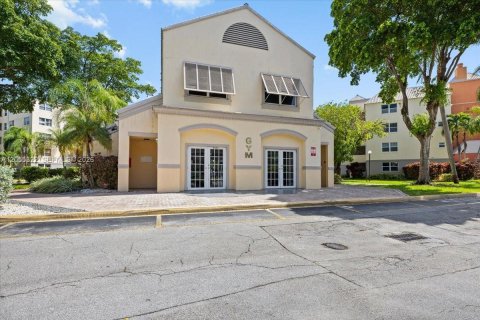 Copropriété à louer à Doral, Floride: 2 chambres, 96.25 m2 № 2171776 - photo 22