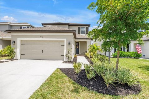 House in Sarasota, Florida 5 bedrooms, 273.13 sq.m. № 2150194