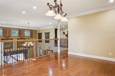 House in Land O' Lakes, Florida 6 bedrooms, 402.82 sq.m. № 1883441 - photo 24