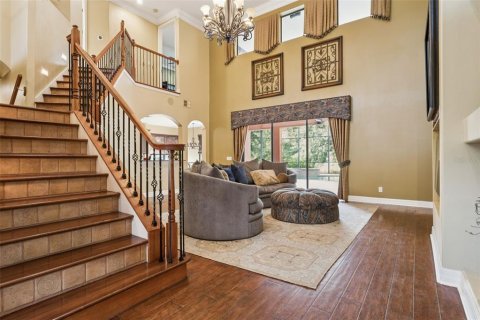 House in Land O' Lakes, Florida 6 bedrooms, 402.82 sq.m. № 1883441 - photo 4