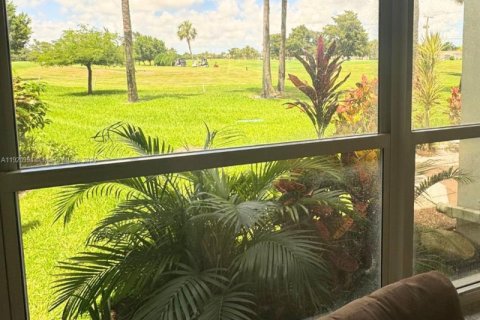 Condominio en venta en Margate, Florida, 1 dormitorio, 68.65 m2 № 1975199 - foto 22