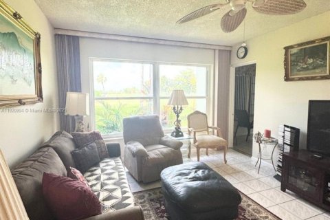 Condominio en venta en Margate, Florida, 1 dormitorio, 68.65 m2 № 1975199 - foto 8