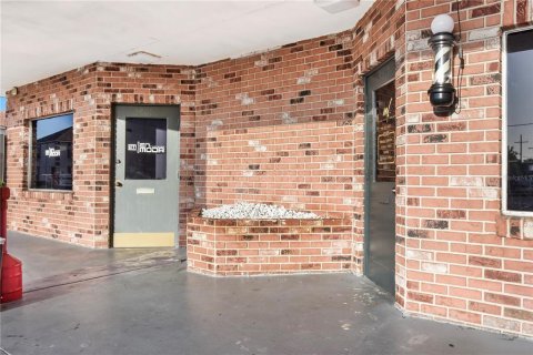 Propiedad comercial en venta en Orlando, Florida, 616.87 m2 № 1666137 - foto 13