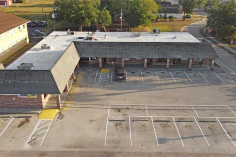 Propiedad comercial en venta en Orlando, Florida, 616.87 m2 № 1666137 - foto 20