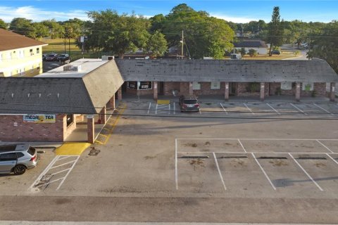 Propiedad comercial en venta en Orlando, Florida, 616.87 m2 № 1666137 - foto 21
